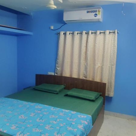 Ruhithahomestay- Ac Rooms-Free Wifi- Android Tv - Near To Alipiri- Door Service Tirupati Buitenkant foto