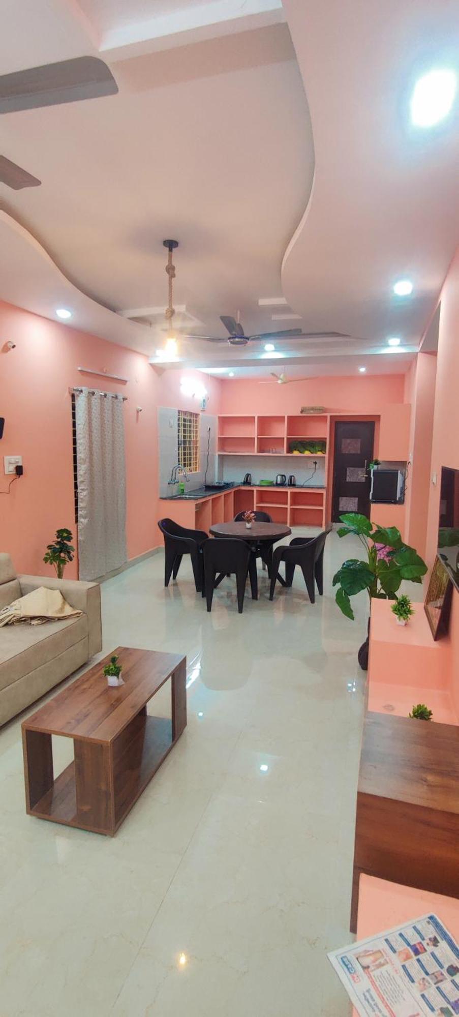Ruhithahomestay- Ac Rooms-Free Wifi- Android Tv - Near To Alipiri- Door Service Tirupati Buitenkant foto