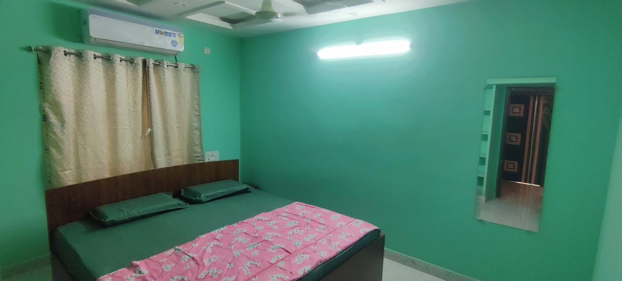 Ruhithahomestay- Ac Rooms-Free Wifi- Android Tv - Near To Alipiri- Door Service Tirupati Buitenkant foto
