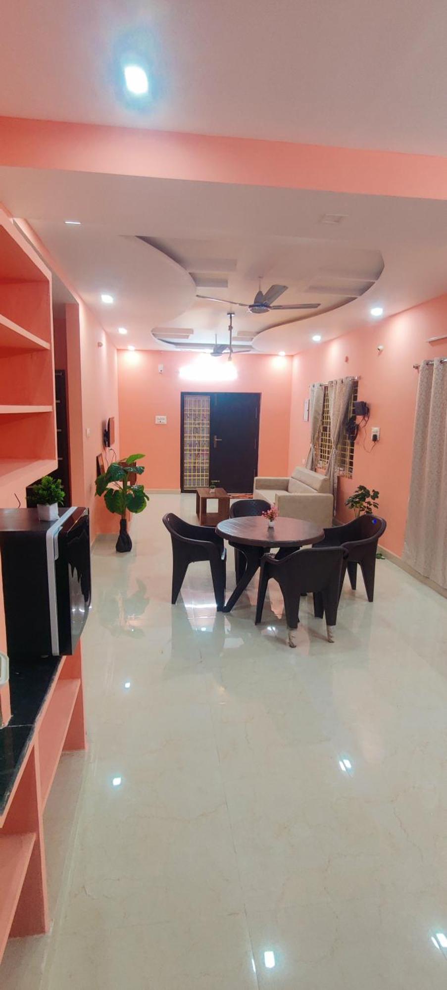 Ruhithahomestay- Ac Rooms-Free Wifi- Android Tv - Near To Alipiri- Door Service Tirupati Buitenkant foto